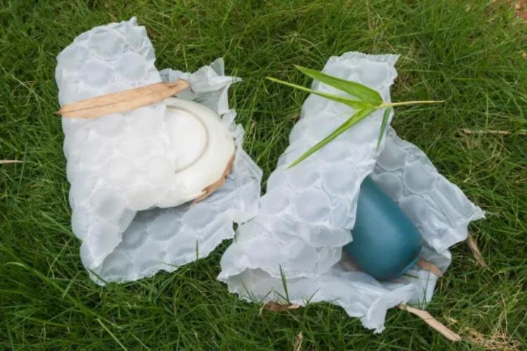 靈活適應(yīng)，應(yīng)用領(lǐng)域廣泛的全生物降解高阻隔葫蘆膜